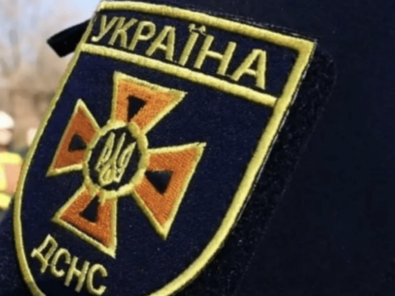 Чергова атака на Київщину: декілька будинків у Броварах зазнали пошкоджень від уламків