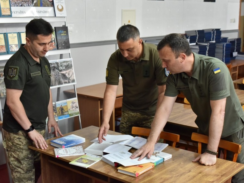 Уперше у ЗСУ  започаткували підготовку офіцерів соціального супроводу у військуна базі столичного університету