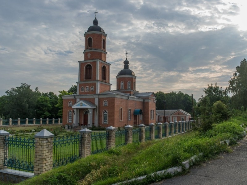 Поразка Миронівської громади: в парафії УПЦ офіційно відмовились виходити з-під ковпака Кремля