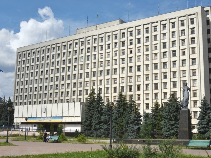 Київська обласна рада заборонила діяльність УПЦ МП