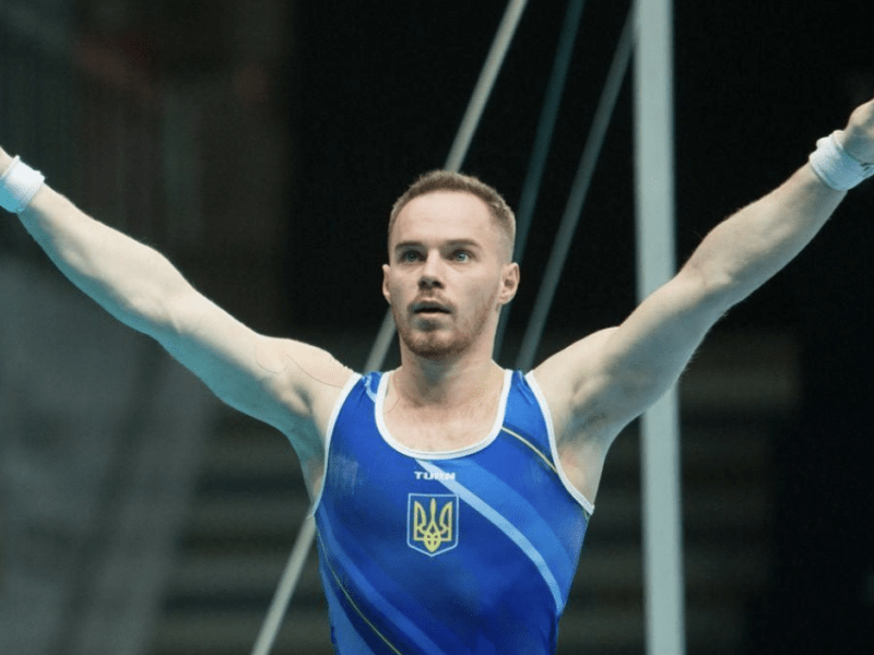 Чемпіон світу Олег Верняєв допоможе всім охочим перейти на українську: розпочинається новий курс