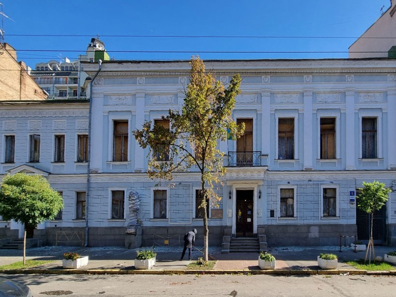 Реставрація Київської картинної галереї коштуватиме 10 млн грн