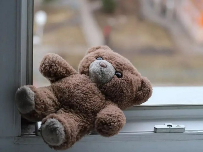 У Києві дитина випала з вікна лікарні