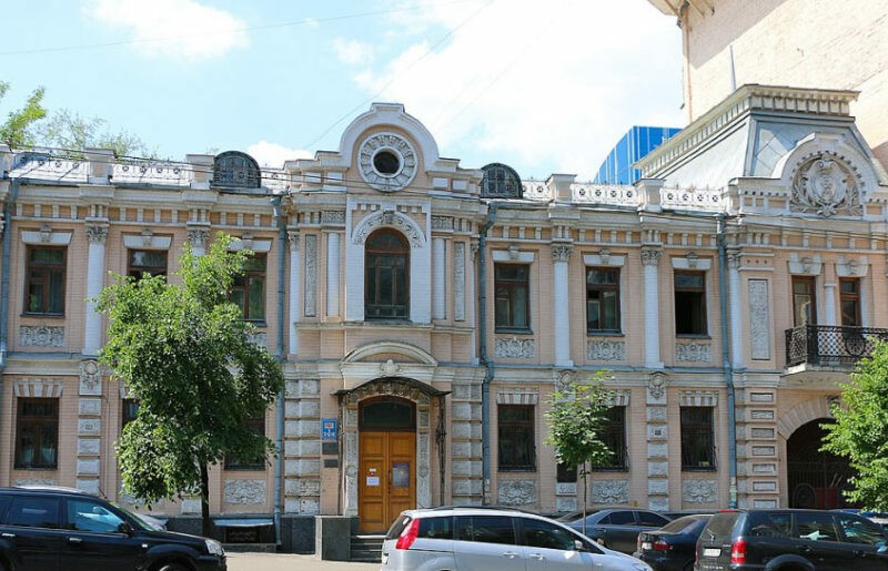 Киян закликають долучитись до захисту історичних будівель Києва