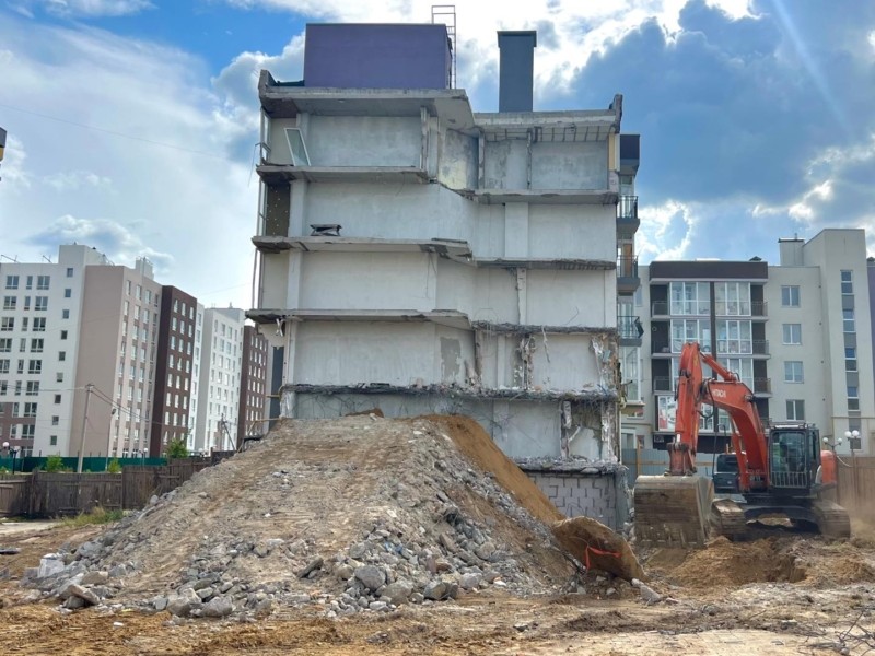 Розпочалася відбудова зруйнованої багатоповерхівки в ЖК «Нова Буча»