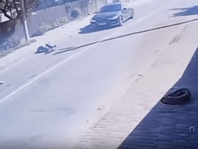 У Боярці BMW збив юнака, який зненацька вибіг на дорогу