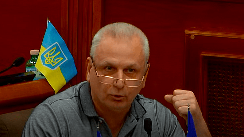Комісія Київради розгляне поведінку депутата, який ображав колегу на засіданні