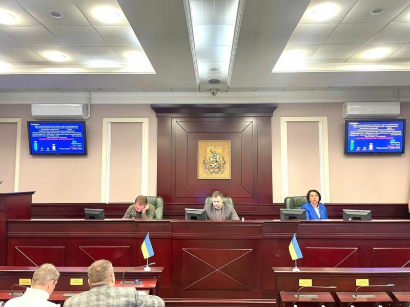 У Київській обласній раді прийняли рішення про призупинення повноважень депутатів із ОПЗЖ