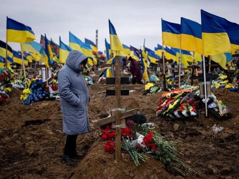Створення Національного військового кладовища відкладає президент й Уряд – Київрада направила звернення 