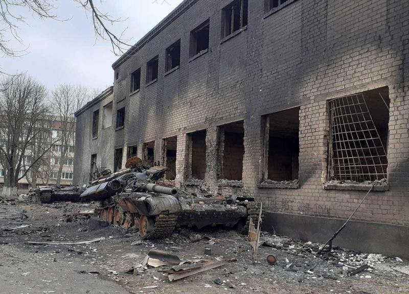 Напівспалений ворогом ліцей на Київщині відбудують і повністю модернізують