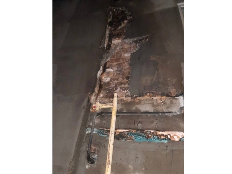 Горе-майстер намагався перенести газову трубу для утеплення будинку, влаштував пожежу і втік