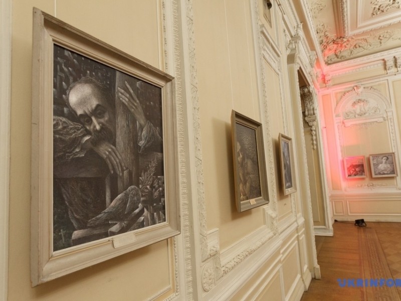 «Київська картинна галерея» представила виставку видатного художника Івана Марчука