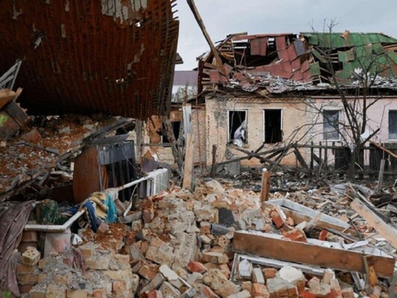 Немає жодного придатного до життя будинку: мешканці Мощуна понад рік не можуть домогтися відбудови після російських обстрілів