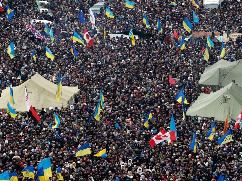 На трьох поверхах Українського Дому розгорнуть виставку до 10-ї річниці Революції Гідності