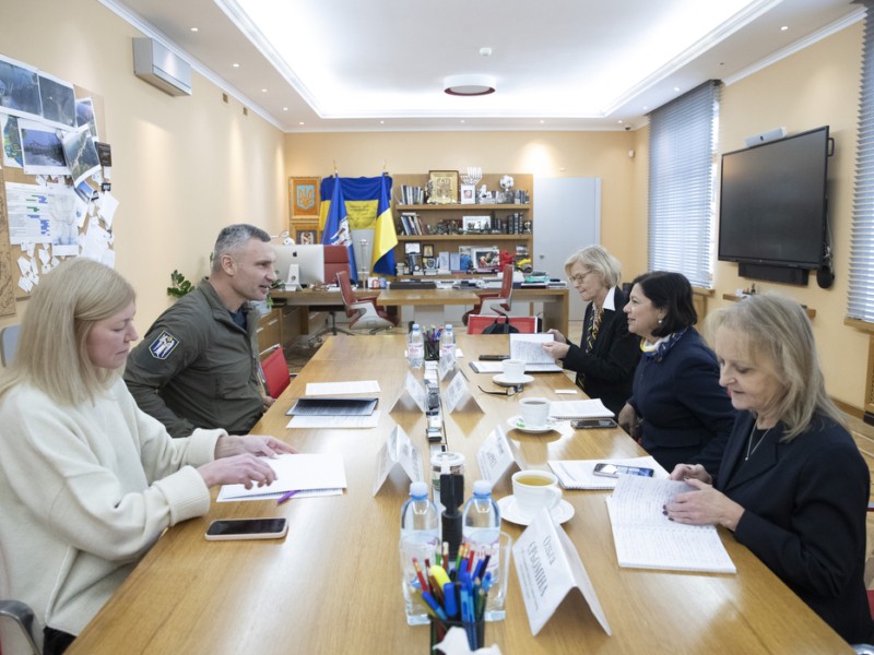 Віталій Кличко зустрівся з делегацією ЄБРР та обговорив подальшу співпрацю
