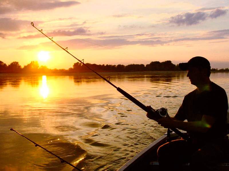 Відсьогодні забороняється риболовля у зимувальних ямах: деталі