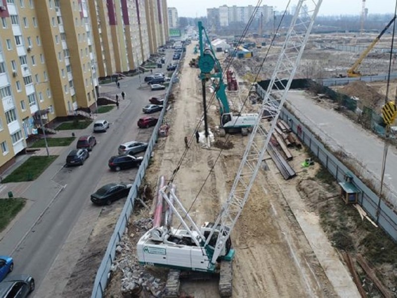 “Від “Київметробуду” нічого не залишилося” – втрати будуть великі, шукають нового будівника метро на Виноградар