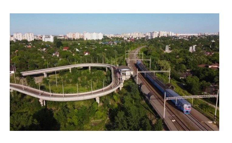 На Русанівських Садах планують зробити тунель під залізницею, щоб Подільський міст виходив на Троєщину