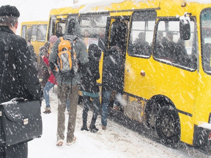 Міська мобільність: у Києві менше половини автобусів обладнані для людей з інвалідністю