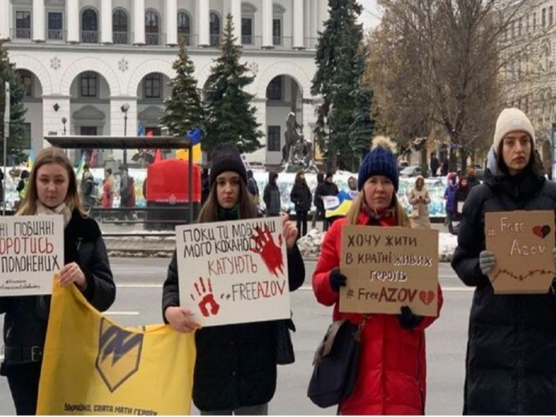 “Поверніть героїв!” – Київ приєднався до всеукраїнської акції підтримки військовополонених
