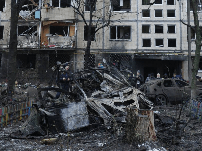 Стало відомо, що буде з пошкодженим ракетою будинком