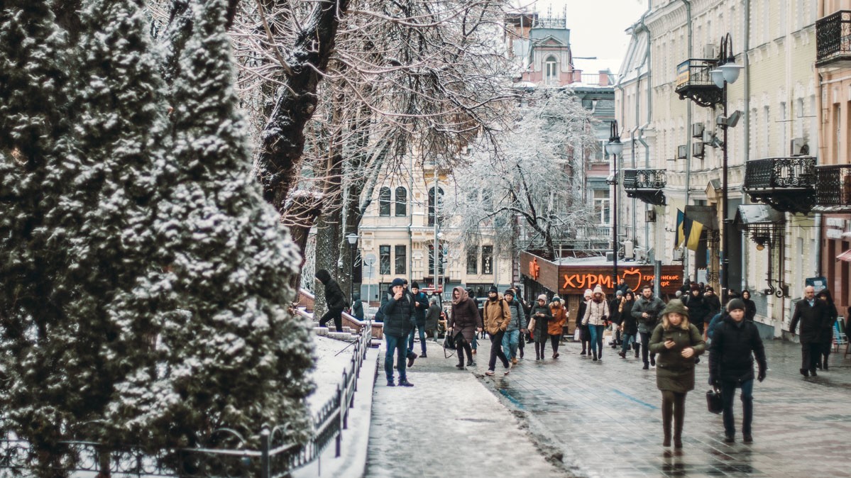 Новорічні локації Києва, які можна відвідати у січні – крижані скульптури, зелені фотолокації, старовинна міська дзвіниця та фуд-арт