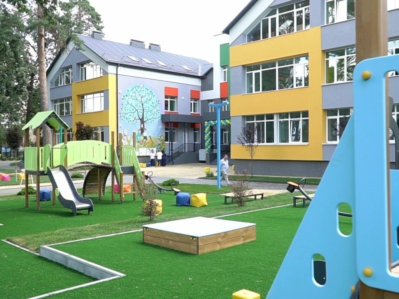 Литовці облаштують протирадіаційне укриття у дитячому садку “Рута” в Ірпені, який відновили за їхні кошти