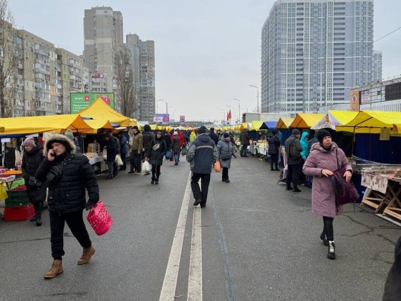 Ярмарки у Києві: де придбати свіжі овочі і фрукти у суботу та неділю