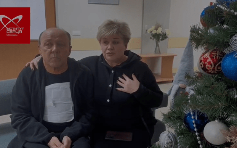 57-річний чоловік, якому у грудні пересадили серце, виписався з лікарні: зворушливе відео