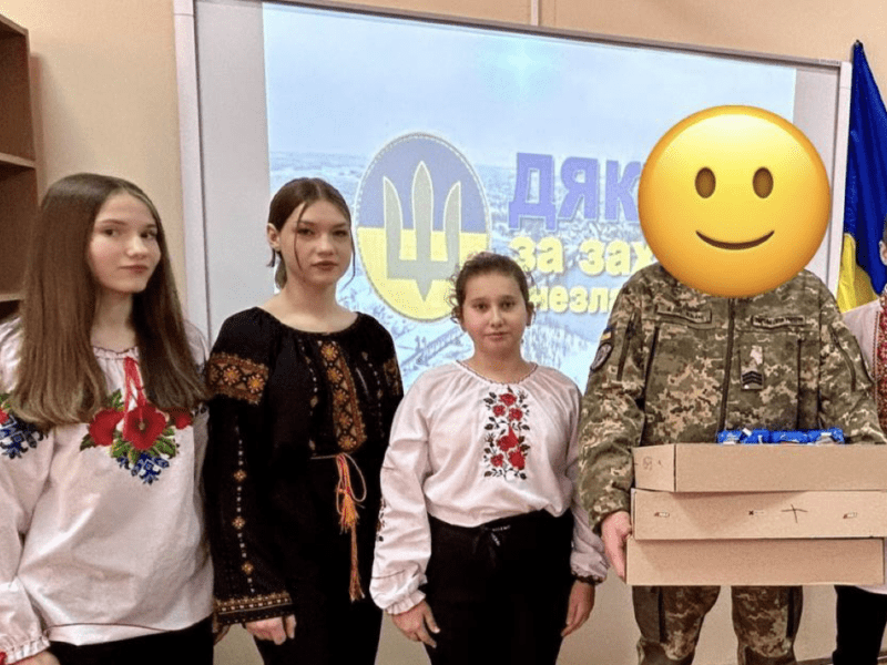 На Київщині діти зібрали гроші на благодійних ярмарках та купили дрони-камікадзе для ЗСУ