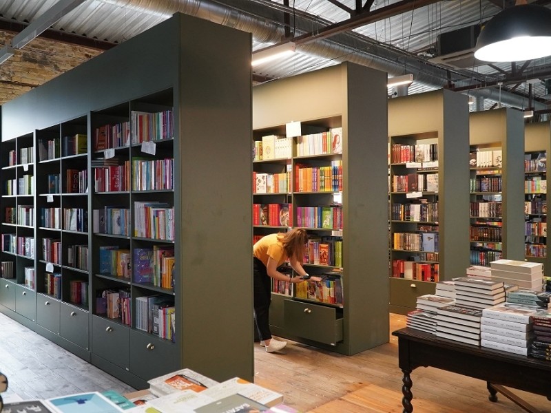 У Києві відкриють другу книгарню-кавʼярню Readeat – що відомо