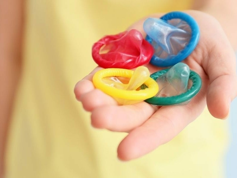 Акція на День презерватива: у столичному ТРЦ можна безкоштовно отримати кондоми та протестуватись на статеві інфекції