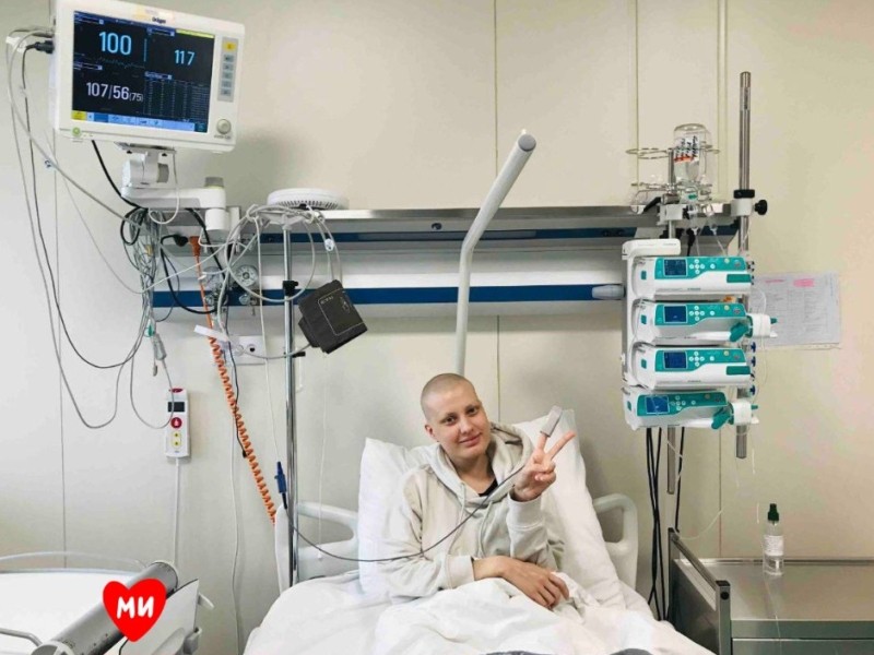 У столиці трансплантували кістковий мозок 21-річній дівчині: донора знайшли у Польші