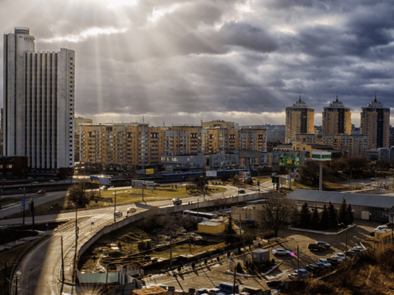 На Броварському проспекті на два тижні обмежили рух