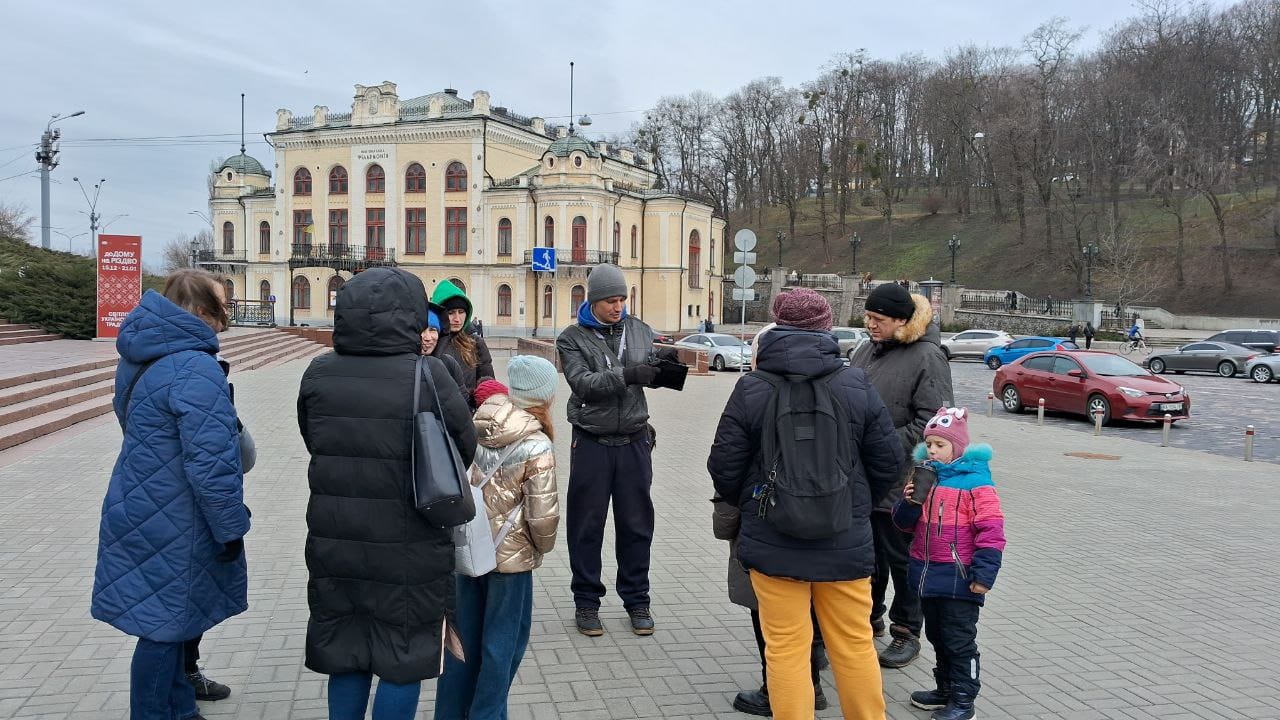 Встигніть потрапити: у Києві проведуть безкоштовні екскурсії для дітей та людей і порушеннями зору