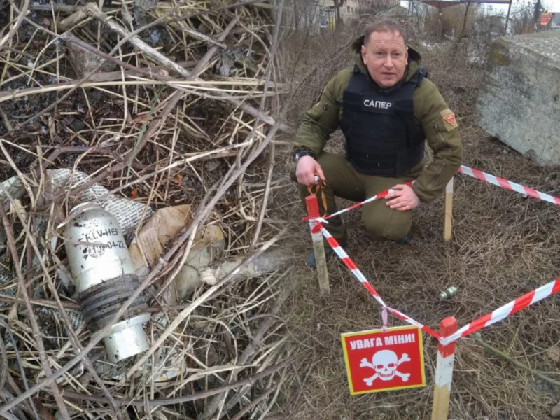 З настанням весни з-під землі полізли снаряди та міни: мешканцям Київщини нагадують про небезпеку у лісах