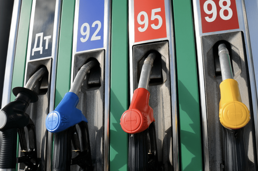 Які ціни на бензин сьогодні у Києві: де вигідніше заправитися