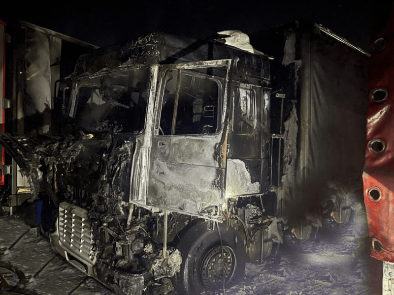 Вантажівка зайнялася на Київщині: загинув водій