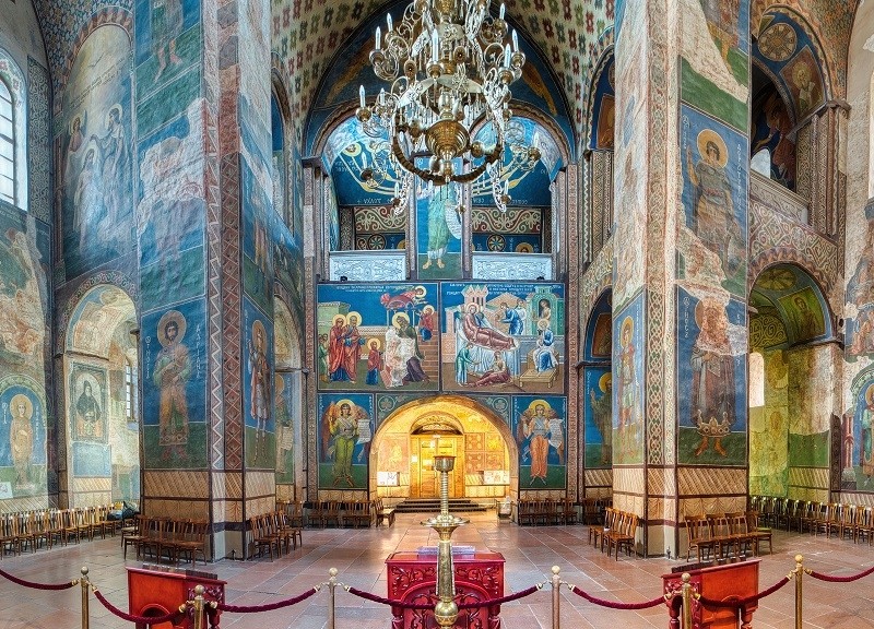 Розкрийте таємниці 900-річного храму на авторській екскурсії Кирилівською церквою