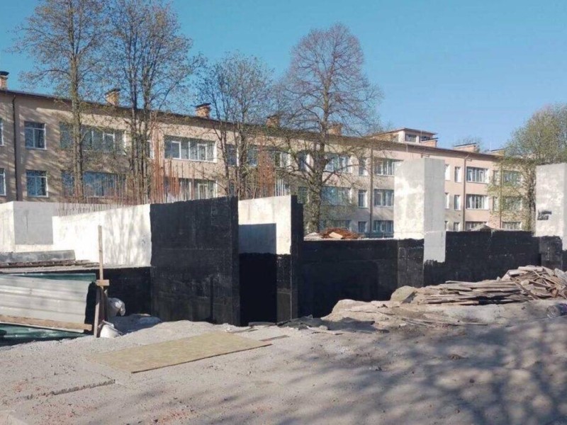 У Борисполі будують протирадіаційне укриття для навчального закладу