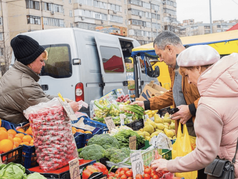 Де у Києві купити продукти від фермерів: локації цього тижня