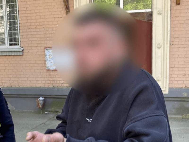 У Києві чоловік викликав поліцію, бо йому наснився страшний сон: тепер він сплатить штраф