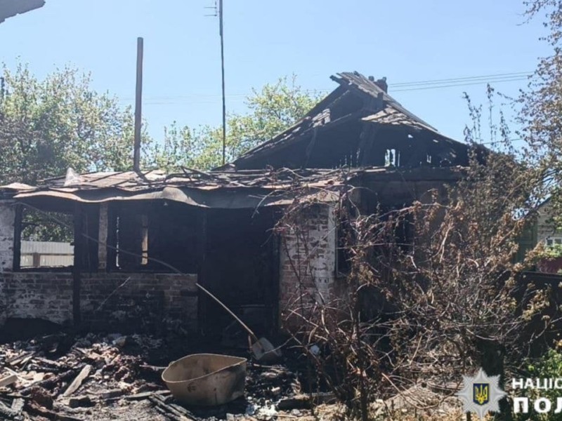 Нравицця, як воно горить. На Київщині юнак підпалив чужий будинок, щоб зняти відео
