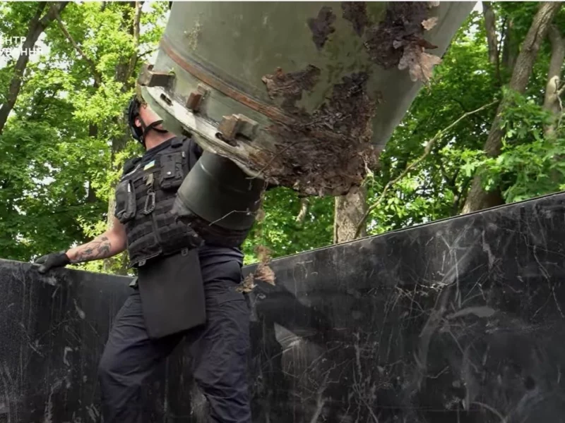 На Київщині сапери знешкодили ракету “Точка-У” та снаряди до “Граду”