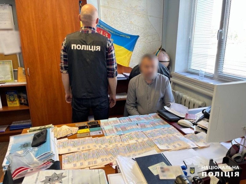 Замість 250 тисяч грн, 10 років позбавлення волі. Поліція затримала на хабарі керівника «Київоблгаза»