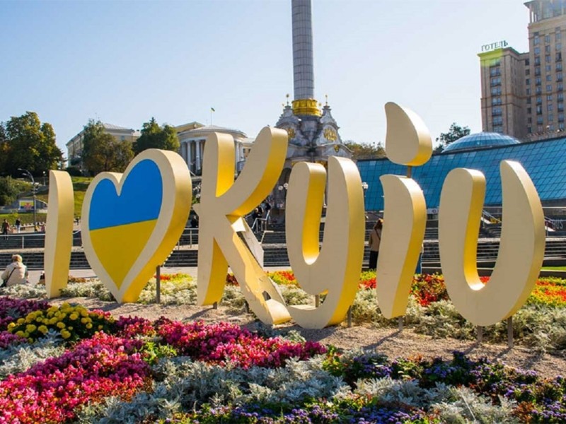 До ТОП-100 міст світу не ввійшов, однак з новими дорогами, скверами та автобусами – як змінився Київ за 10 років