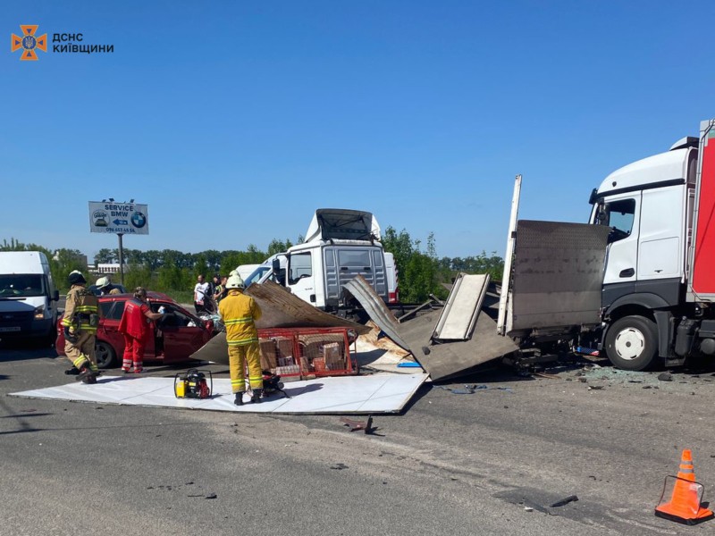 Автокатастрофа на  Київщині забрала життя трьох людей