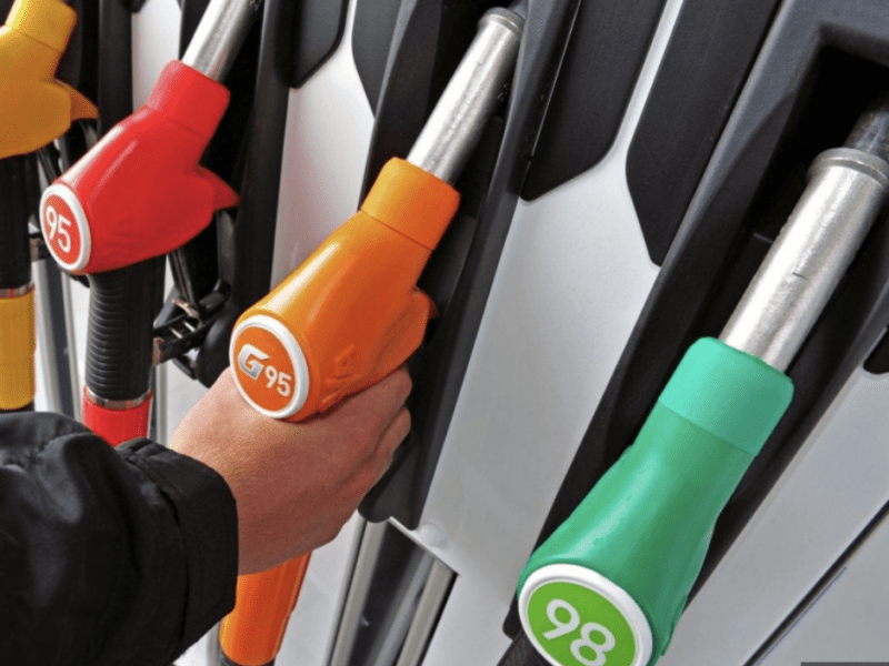 Які зараз ціни на бензин у Києві: де вигідніше заправитися