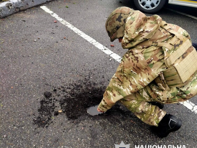 Офіційно! Мешканців Київщини попереджають про небезпечні знахідки після чергового обстрілу