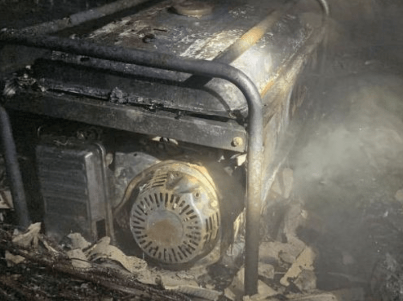 У Києві спалахнув бензиновий генератор: є постраждалий